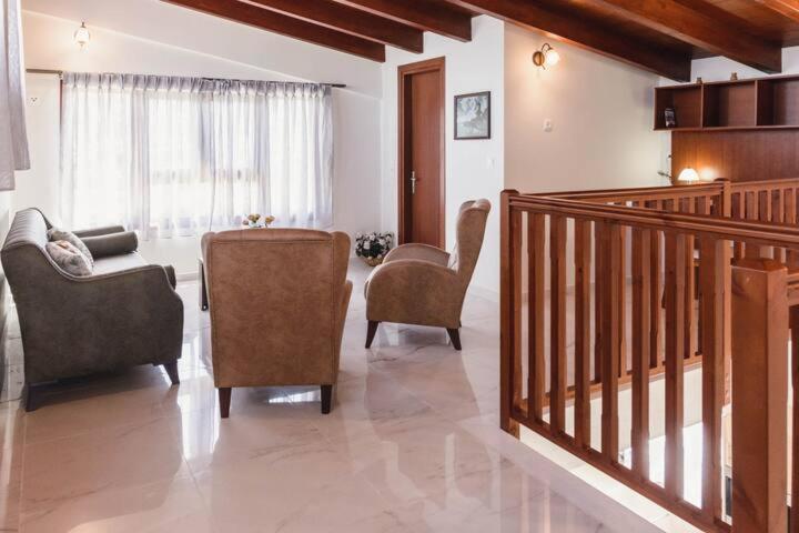 Míloi Villa Irina מראה חיצוני תמונה